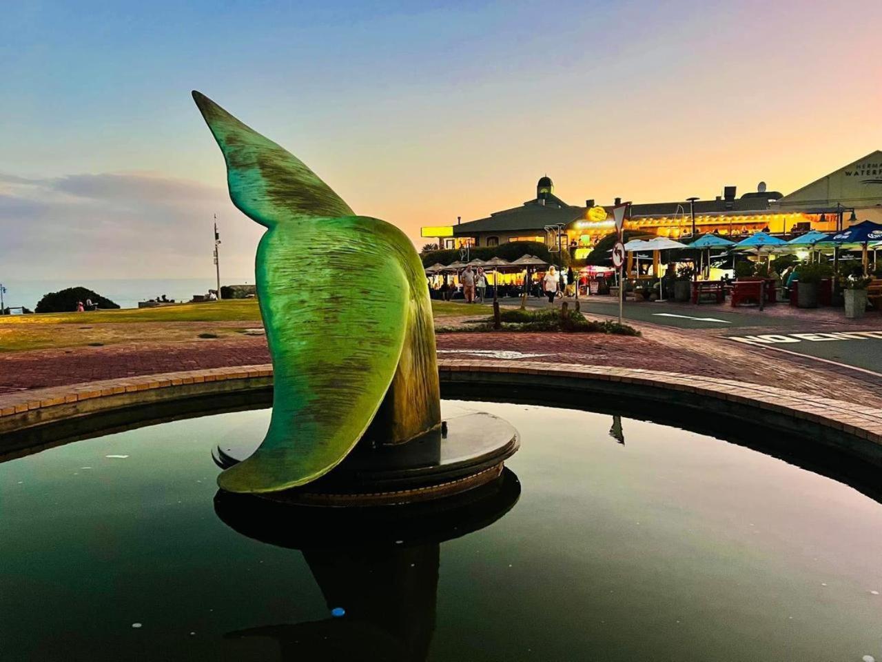 Hermanus Waterfront Apartment Esterno foto